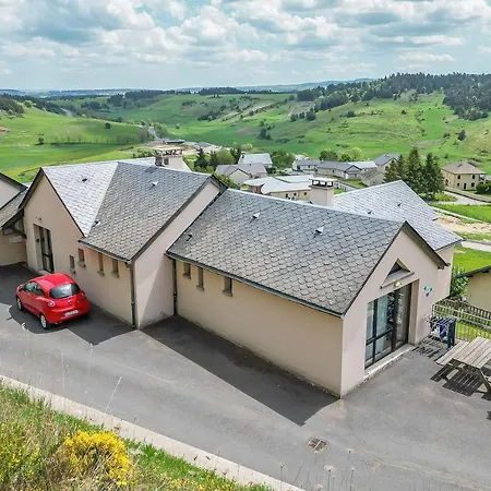 Village De De De Randon Apartment *